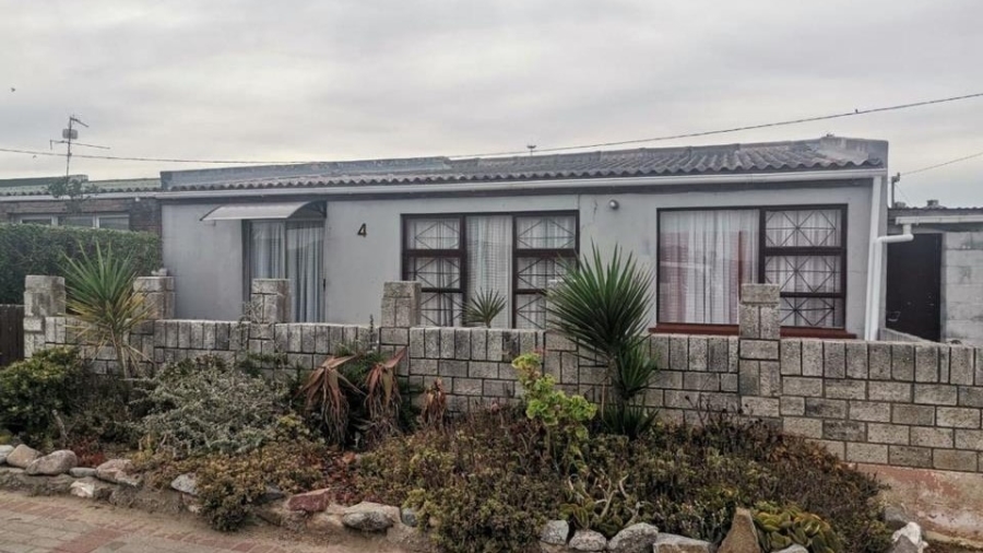 2 Bedroom Property for Sale in White City Western Cape